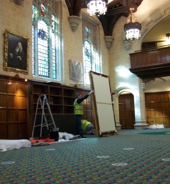 Organising the installation of art works