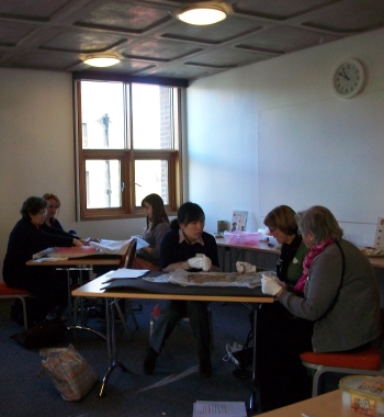 Object handling training for museum volunteers and staff